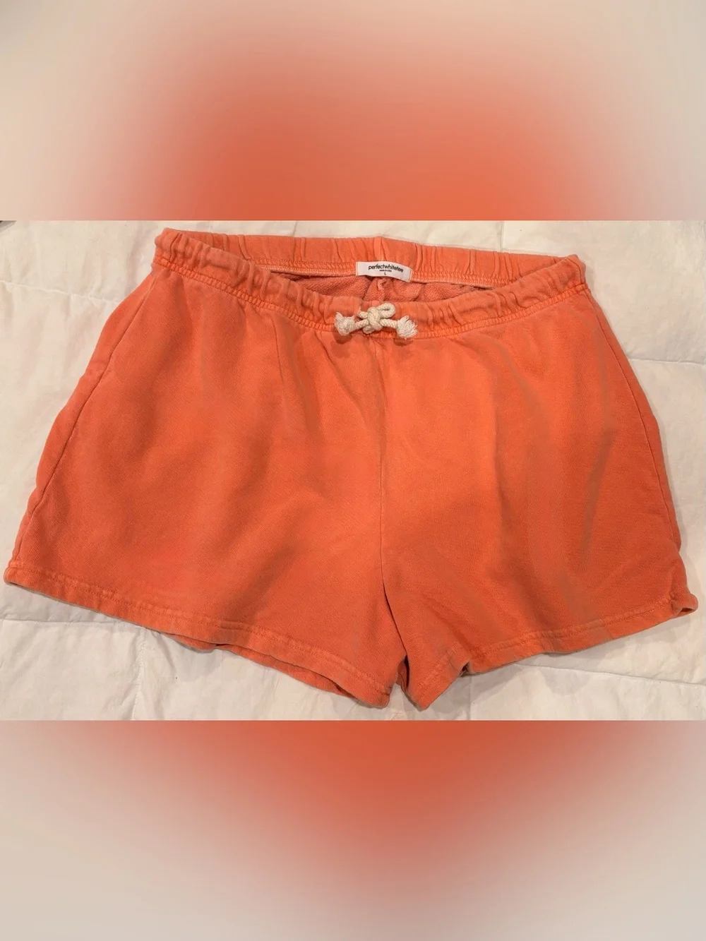 Perfect White Tee Coral Lounge Shorts Size L Soft Drawstring Casual